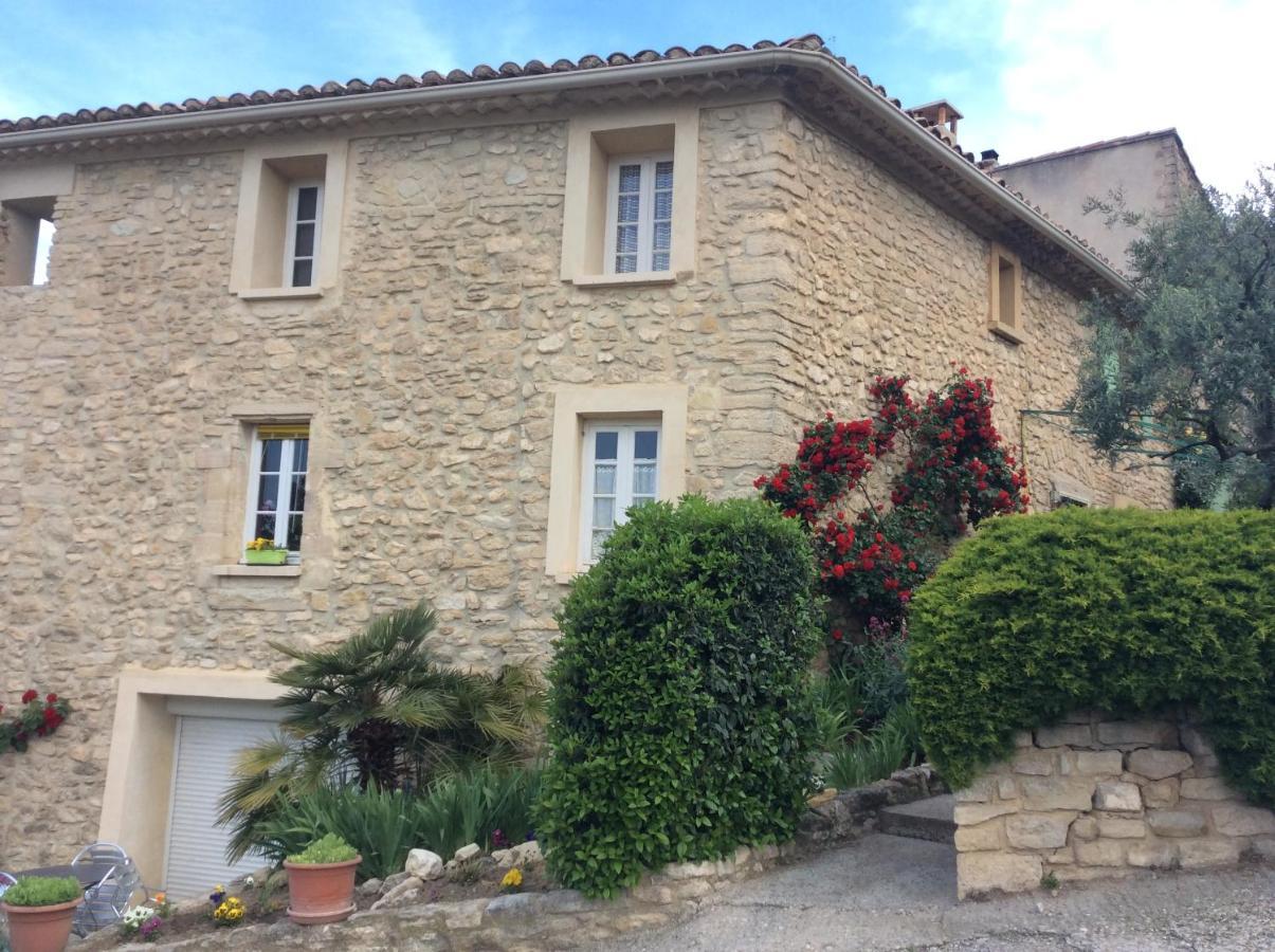 Les Conils - Gites Et Chambres D'Hotes Saint-Pierre-de-Vassols Exterior foto